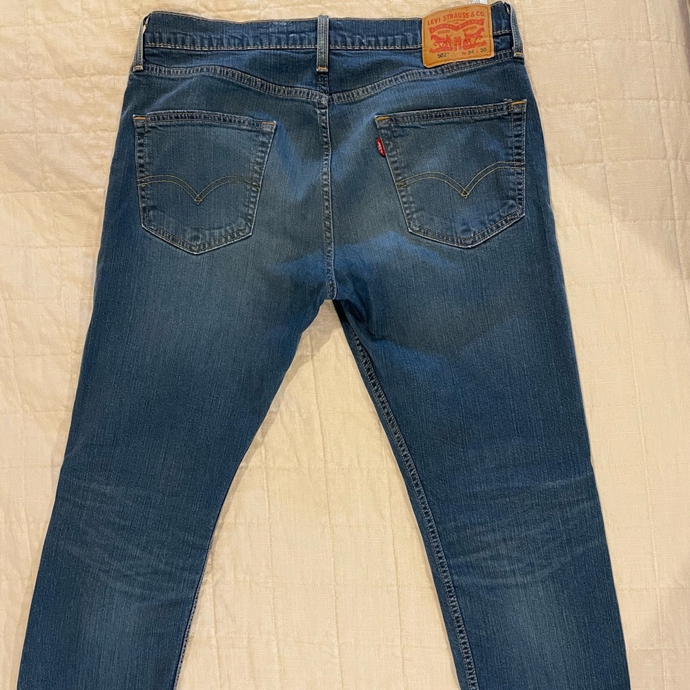 Mens 34x30 Levi’s # 502.